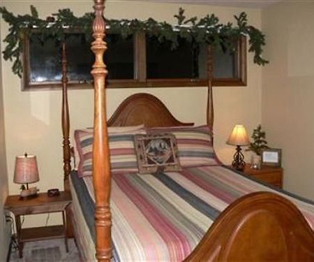 Whispering Oaks Bed & Breakfast Eaton Quarto foto